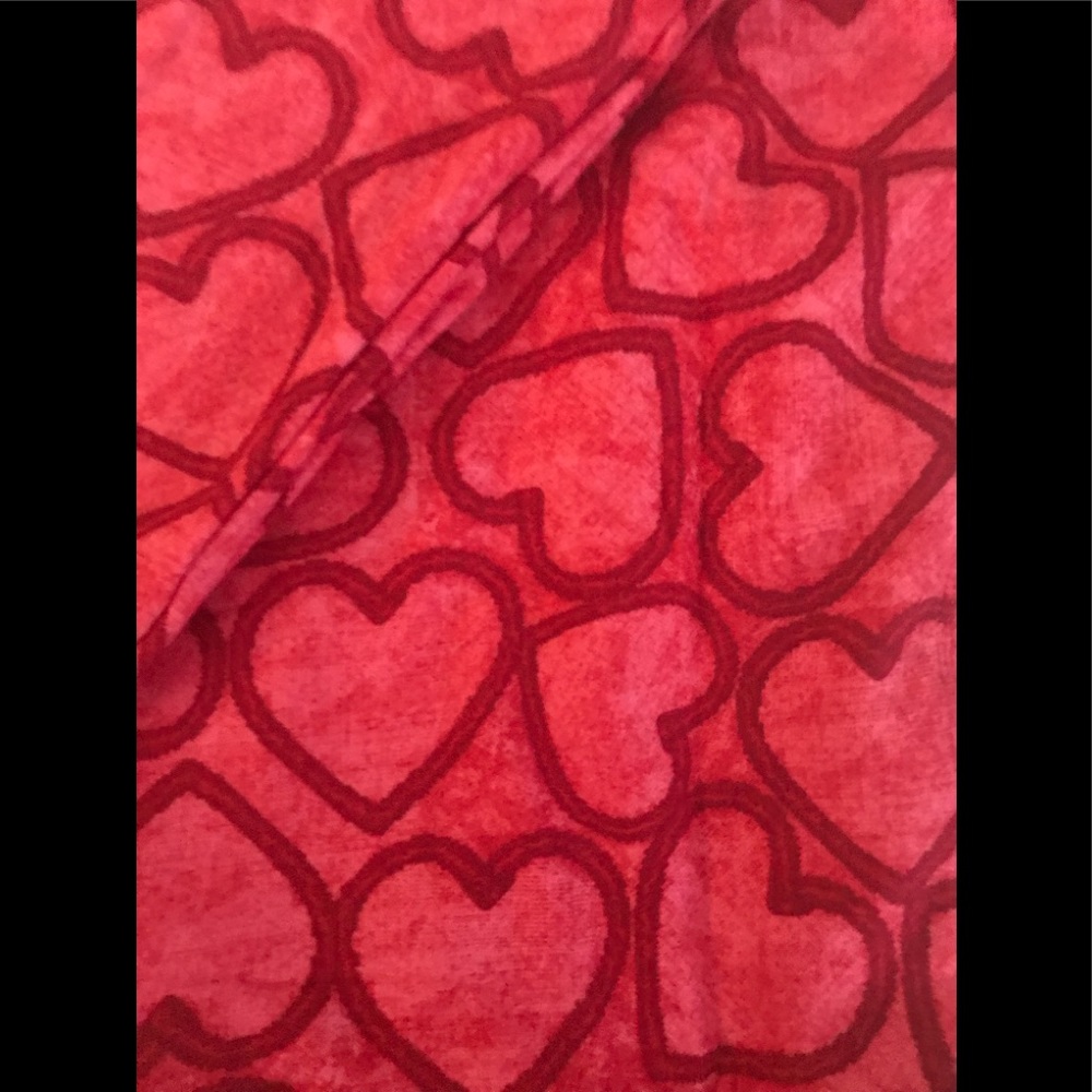 Lularoe Valentines Day Leggings BNWT TC